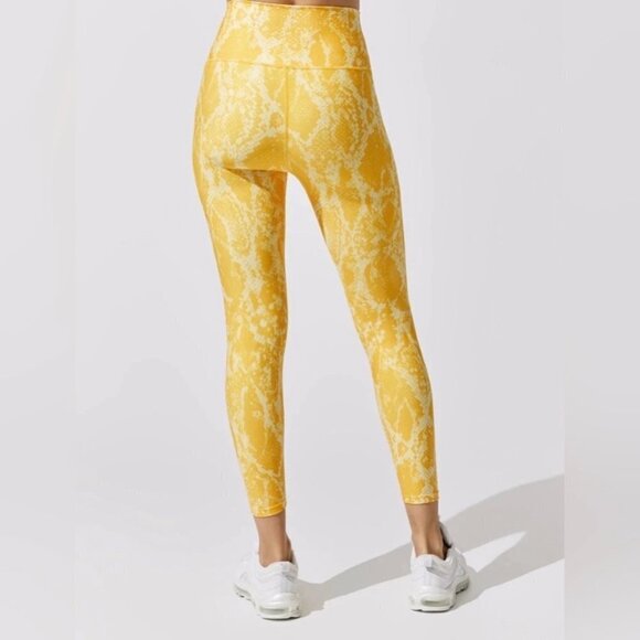 Carbon 38 Printed High Rise 7/8 Legging in Kumquat Snake Yellow reptile Size S - Picture 2 of 10